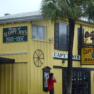 Capt Tony's