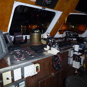 Tail steering