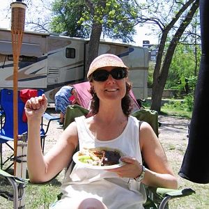 HeidiHo - at campsite
