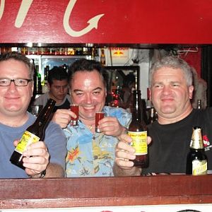 3 Amigos
