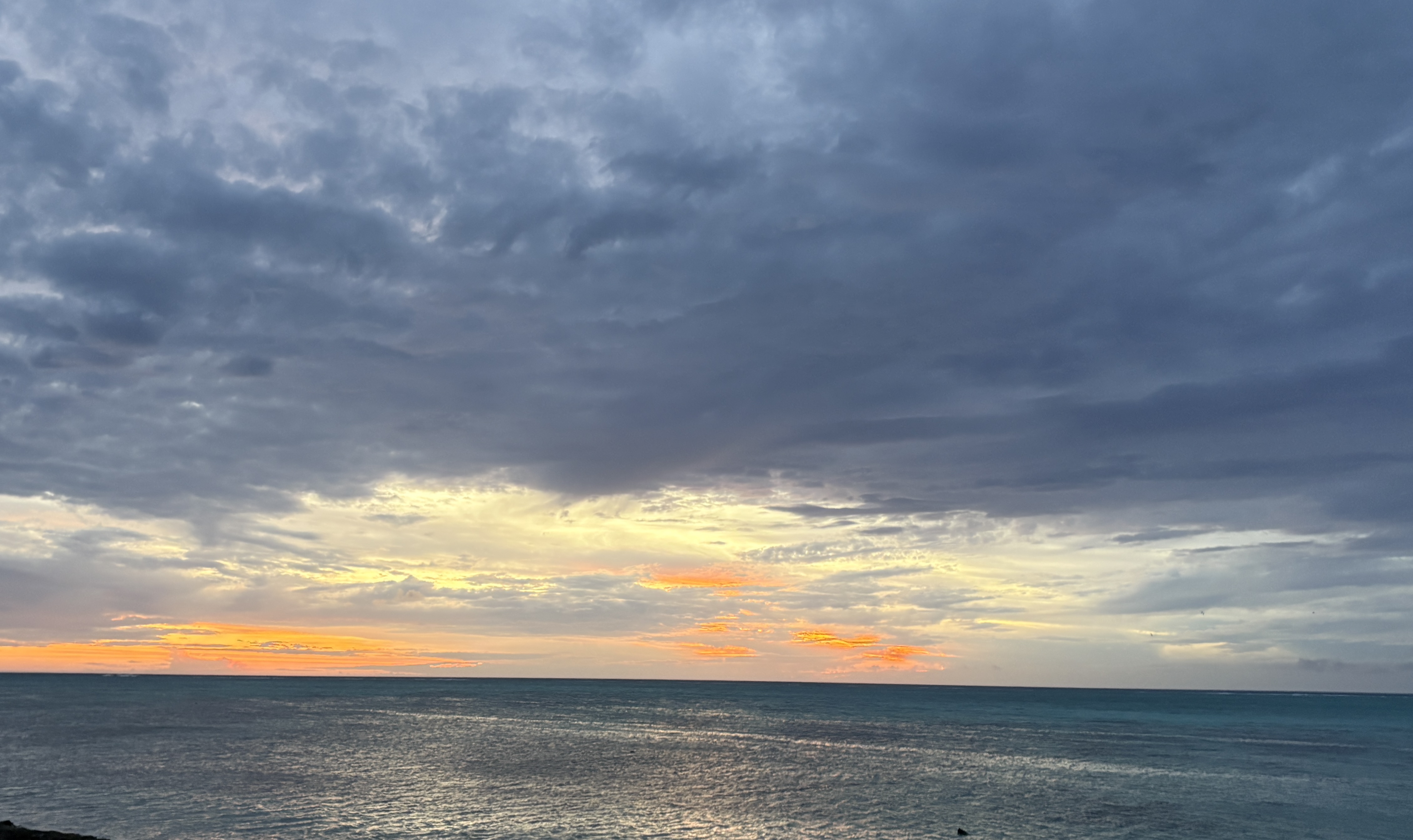 2025 0929 Moorea Sunset.jpg
