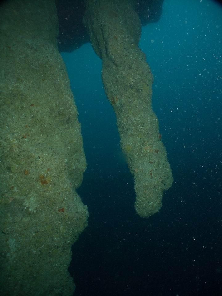 Blue Hole at 130'