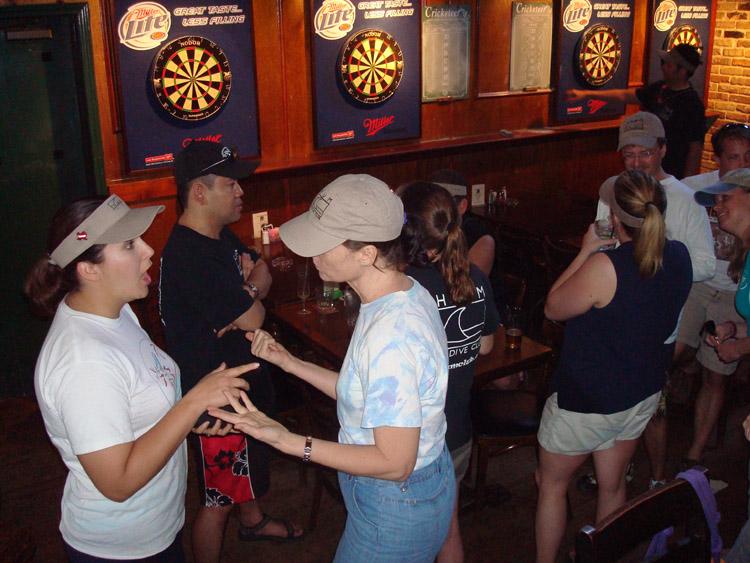 CHUMmers_mingling_at_Boondoggles