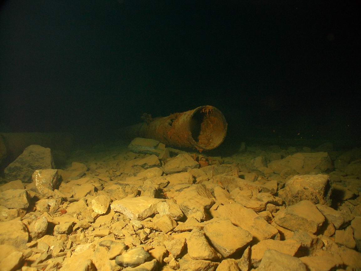 Pipe
