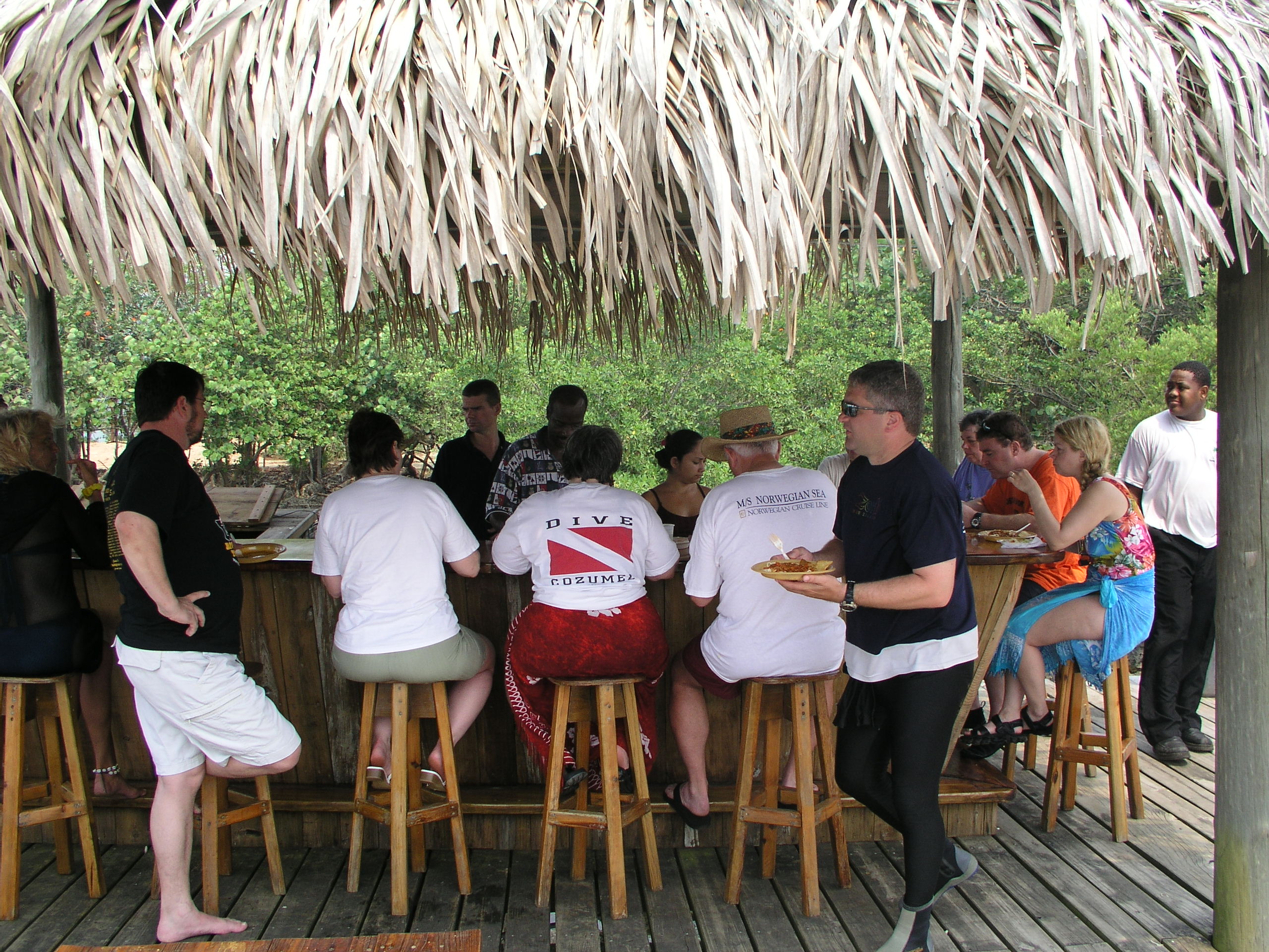 Roatan 2005 reupload