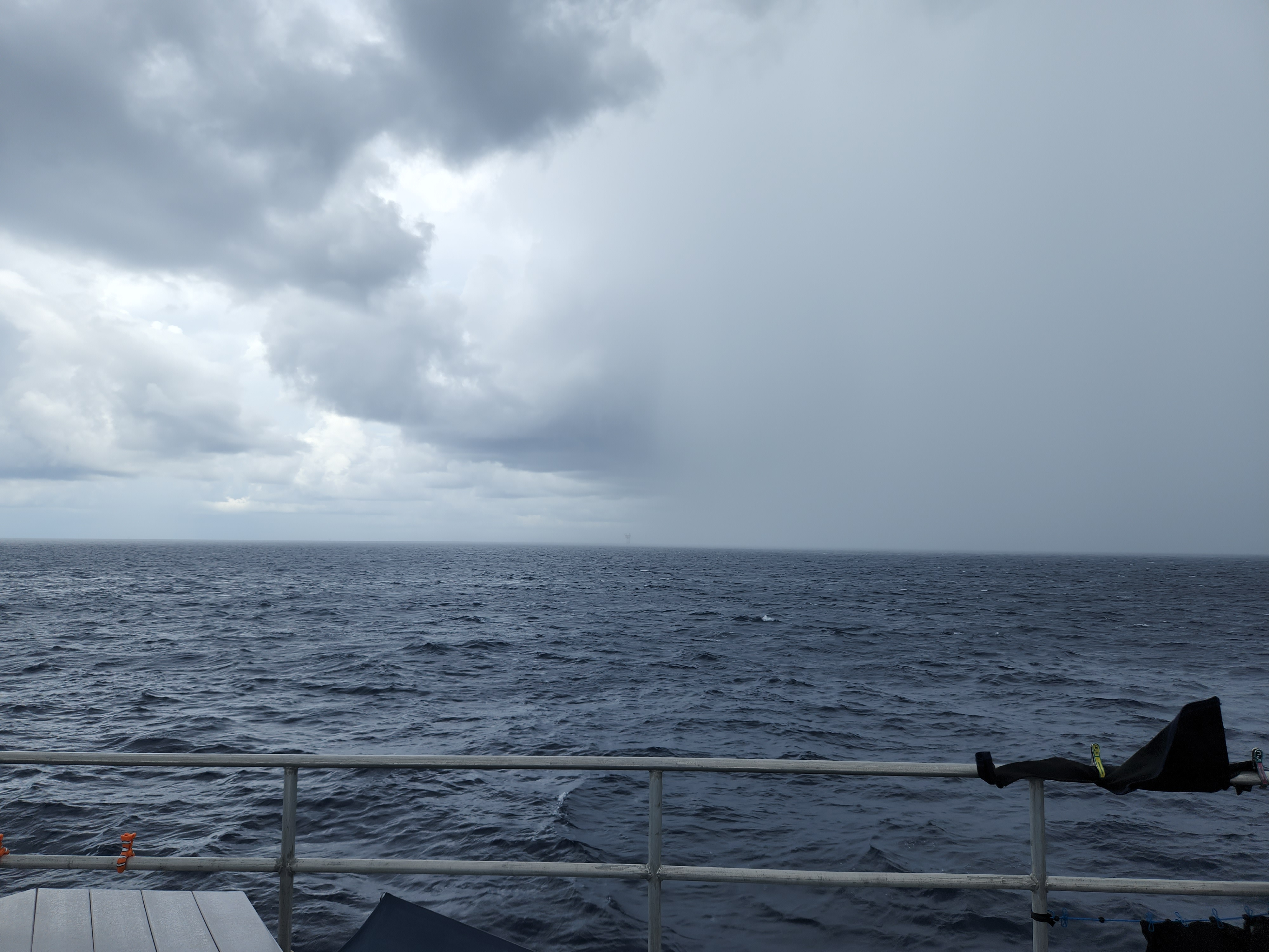 Squall delayed our dive