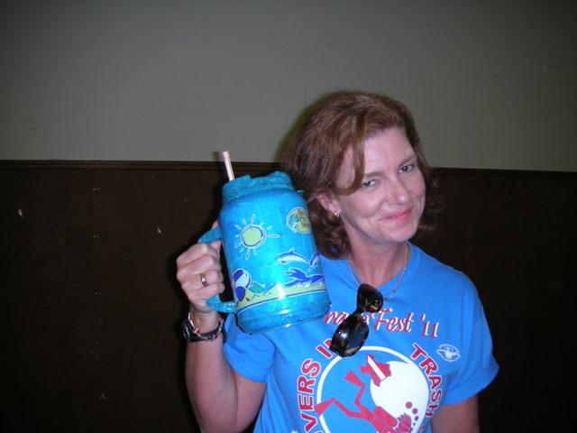 VanessaArrrr's blue mug of happiness